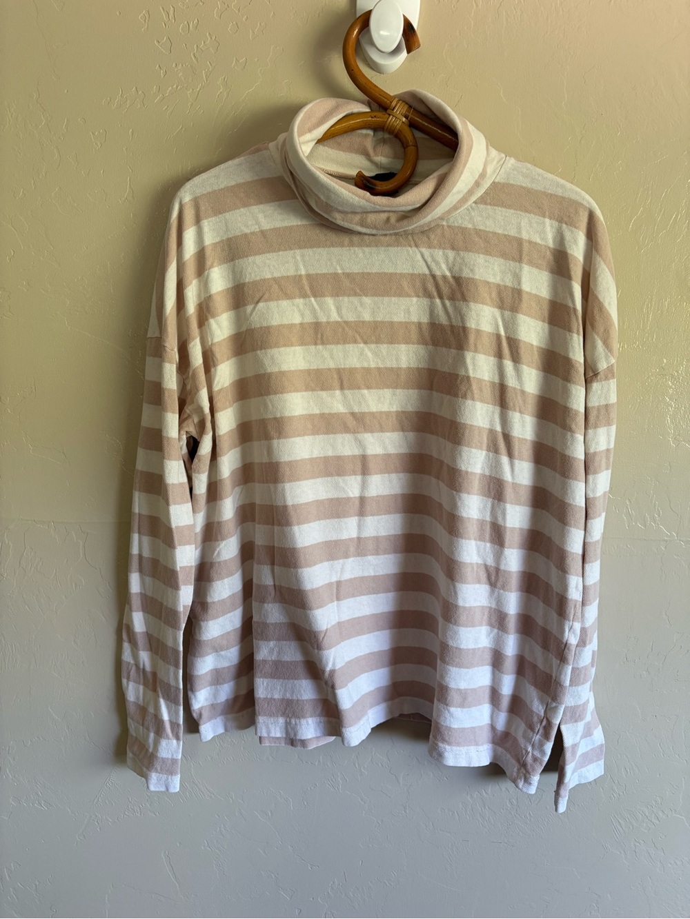 J Crew 100% Cotton Thick Striped Cream Tan Long Sleeve Turtleneck Shirt Size XL